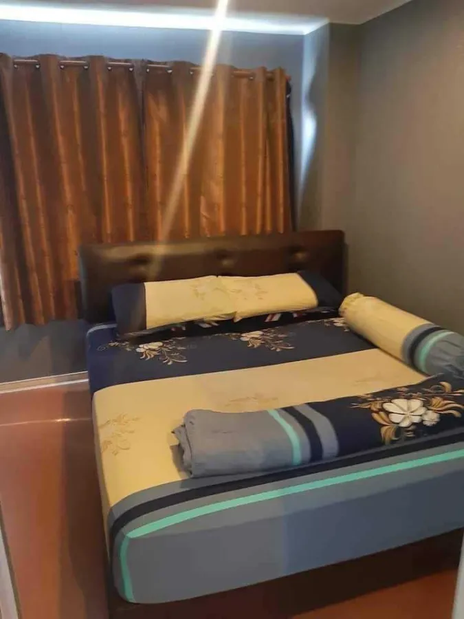 Condo for sale, Lumpini Condo Town Ramintra - Nawamin, room decorated with wallpaper, 20th floor, hurry and reserve quickly.