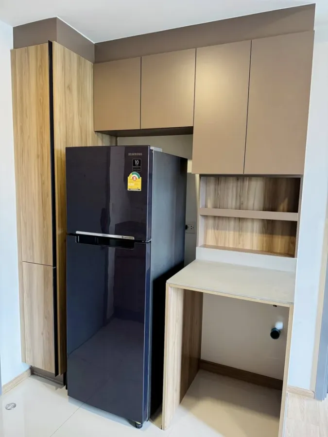 ขาย ให้เช่า Taka haus เอกมัย 12 ยูนิตน้อย ส่วนตัว สงบ ไม่มีตึกบังรอบข้าง มี Build in เฟอร์นิเจอร์อย่างดี จองเลย