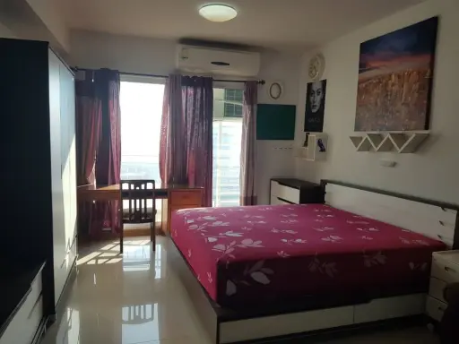 Condo for sale, Supalai River Resort, spacious room, great usable space. Plus a very good price Hurry and reserve now.
