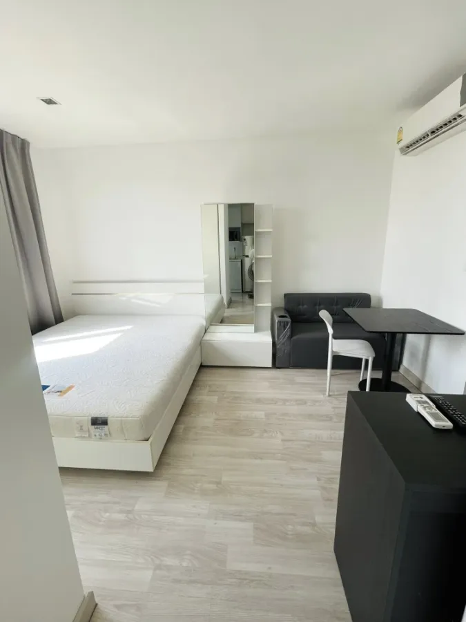 ให้เช่า ideo mobi sukhumvit ห้องพร้อมอยู่ เฟอร์พร้อม ชั้นสูง กว้างขวาง จองเลย
