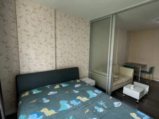 ขาย ให้เช่า D condo Campus Resort Bangsean 1 ห้องนอน 1 ห้องน้ำ ติดวอลเปเปอร์ออย่างดี เฟอร์ครบครัน จองเลย