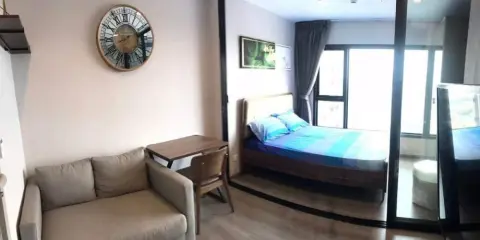 For rent The Politan Rive ห้องพร้อมอยู่ ชั้น 29 ได้วิวสูง แถมราคาจับต้อง รีบมาจองก่อนห้องหลุดน๊า