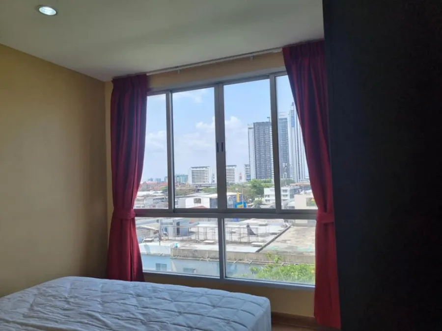 Condo for rent, the tree Bang Pho Station, 2 bedrooms, 2 bathrooms, great city view, can't miss it.