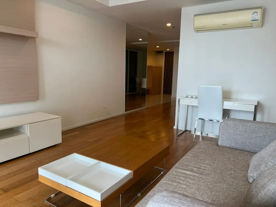 For Sale 15 Sukhumvit Residences ชั้น 20 ห้องกว้างสุดๆ กั้นเป็นสัดส่วนดีมาก รีบจับจองก่อนพลาดน้า
