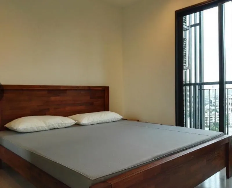 Sell / rent Rhythm Sukhumvit 36-38 21st floor, beautiful room, beautiful view, do not miss.