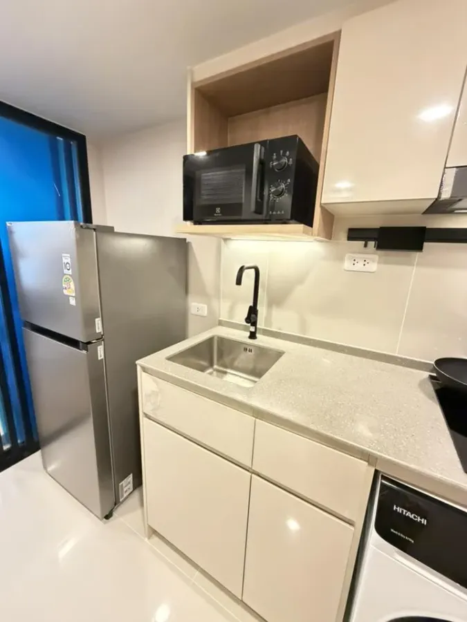 For rent: Culture Thonglor, city view, comfortable room, fully furnished. Book now, don't wait!