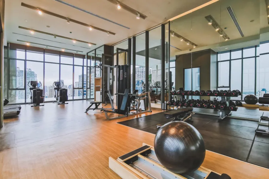 For rent, Kraam Sukhumvit 26, room ready to move in. Wide with usable space Good furniture Good like this, reserve now.