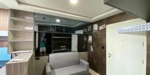ให้เช่า Plum Condo Ram 60 Interchange ห้องตกแต่งผนังวอลเปเปอร์ พร้อมเฟอร์บิ้วอินทั้งห้อง จองเลย