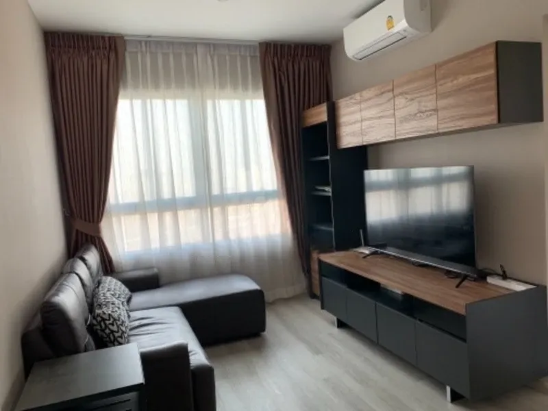 For rent Elio Sathorn-Wutthakat Building A, 29th floor, corner room, beautiful view, good wind, wallpaper in the whole room, hurry up!