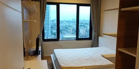 ให้เช่า คอนโด บลอคส์ 77 ห้องสวย เฟอร์นิเจอร์พร้อมอยู่ มาก่อนได้ก่อนน้า
