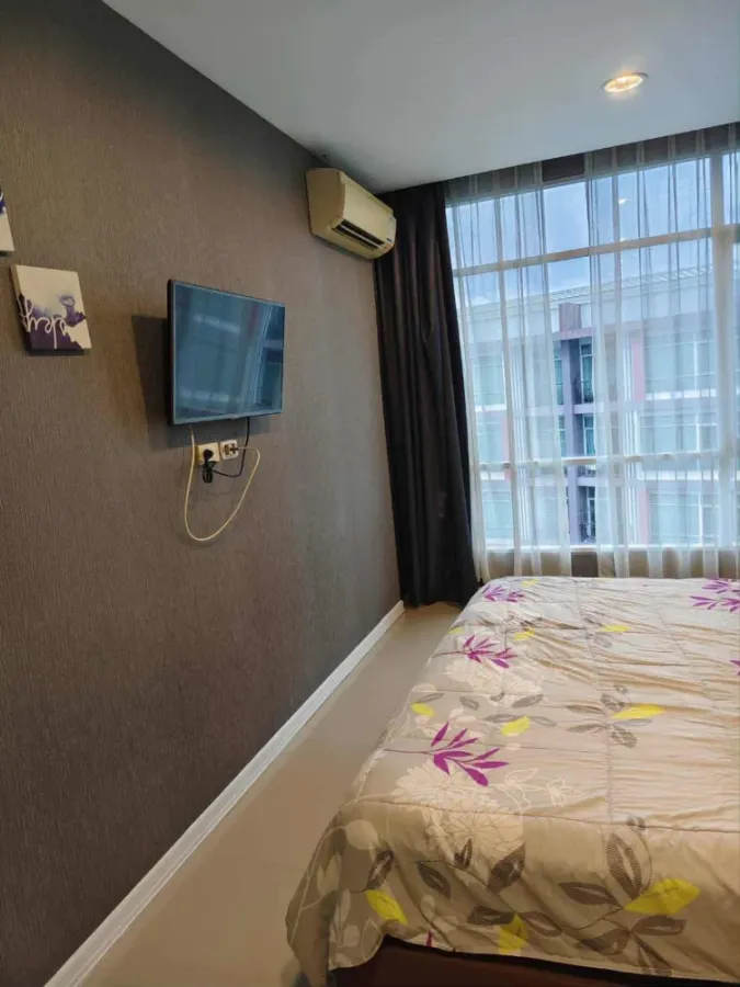 ให้เช่า CC Condominium 1 ห้องน่าอยู่ ทำเลดี ตกแต่งคุมโทน มาพร้อมเครื่องซักผ้า ในราคาสุดคุ้ม จองเลย
