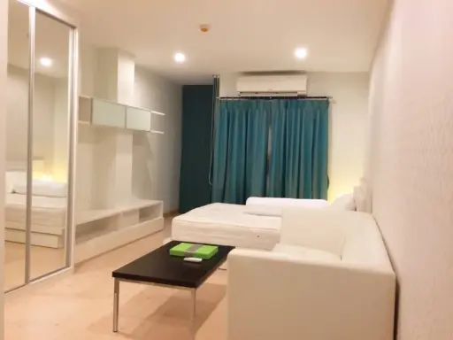 ให้เช่า The Viva Condo Sathorn-Taksin ห้องตกแต่งโทนสีขาวสบายตา พร้อมเฟอร์บิวท์อิน จองด่วน images