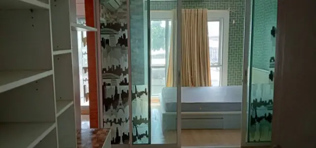 ขาย Serrano Condominium ชั้น 7 ห้องกั้น แต่งครบ น่าอยู่ จองเลย ด่วนๆ images