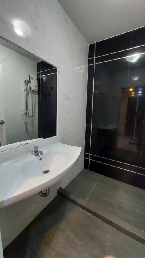 Condo for rent, I-House Laguna Garden RCA, ready to move in, fully furnished, clean, beautiful decoration, don't miss it..