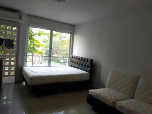 Rent a room in a thousand Standing in the view of the millions with I-House Laguna Garden RCA Condo Urgent!