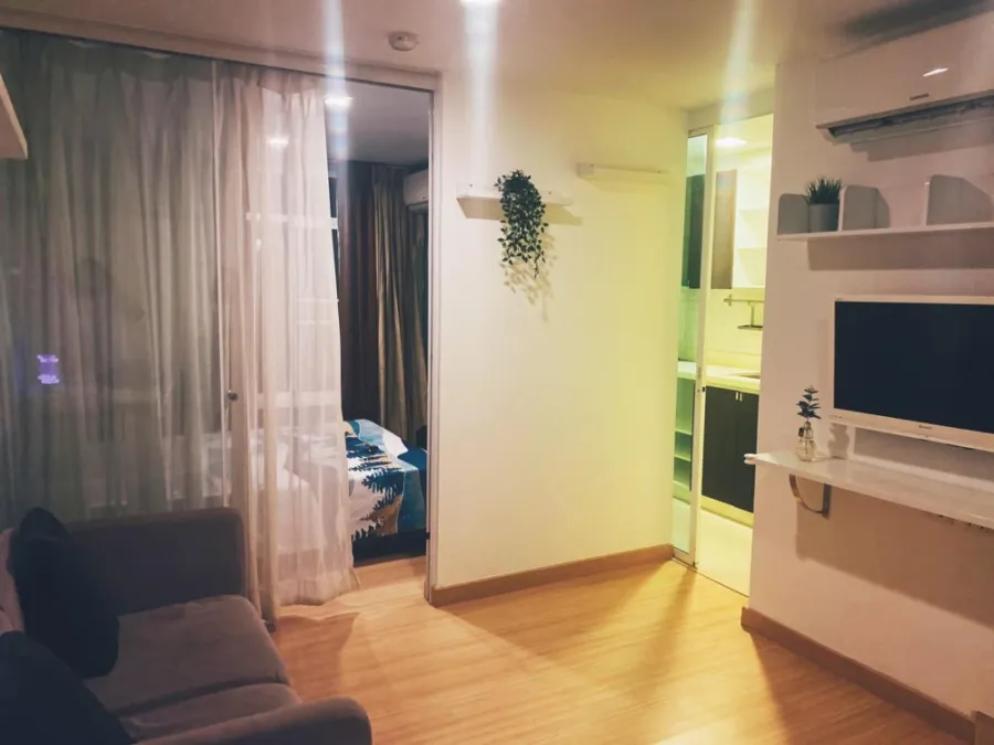 ให้เช่า Lugano ลาดพร้าว 18 ชั้น 4 วิวดีไม่มีตึกบัง ห้องตกแต่งพร้อมเข้าอยู่ ราคาเบาๆ รีบจับจองเลยจร้า