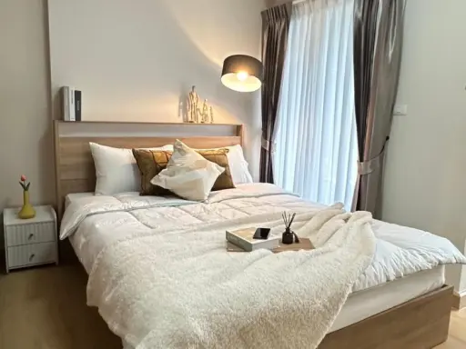 For sale: Chapter One The Campus Lat Phrao 1, decorated in a minimalist style, comfortable to sleep, good appliances, reserve now.