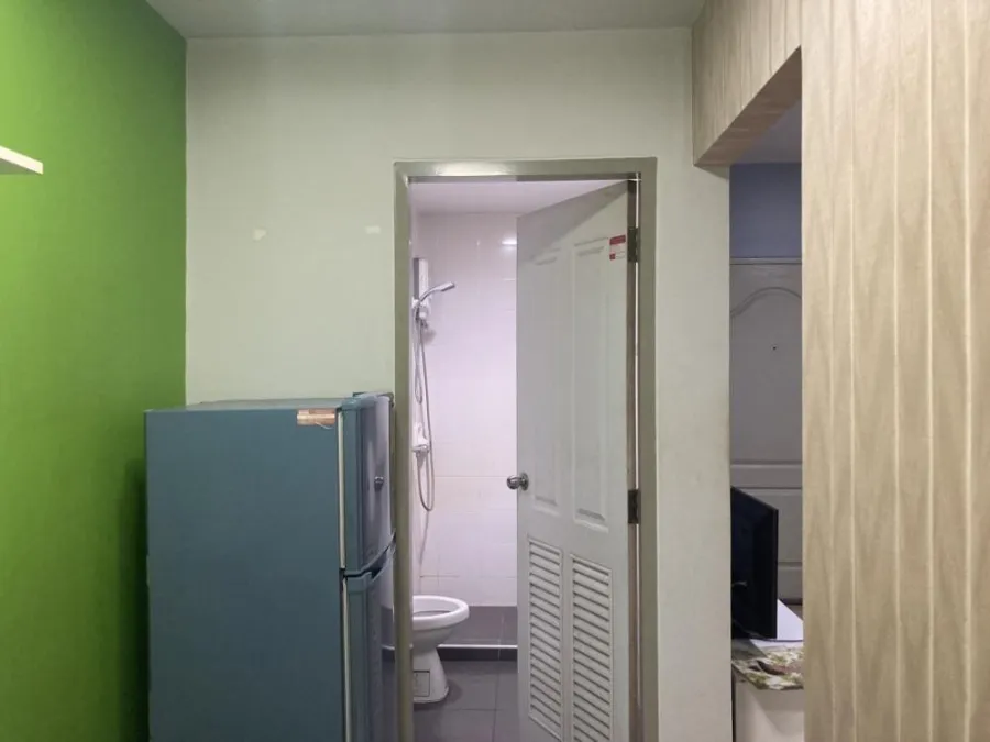 For rent, The Kith Lam Luk Ka, Khlong 2, 5th floor, comes with complete decoration. Just carry your bags and move in. Reserve now.