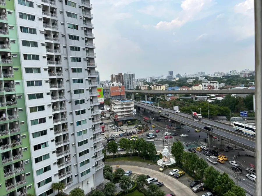 Supalai Park for sale, Tiwanon Intersection, very spacious room, lots of extras, great price, don't reserve, you'll make a big mistake.
