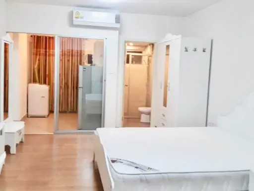 For sale: Supalai Vista, Tiwanon Intersection, simple decorated room. Complete set of furniture Don't be afraid to just look and reserve.