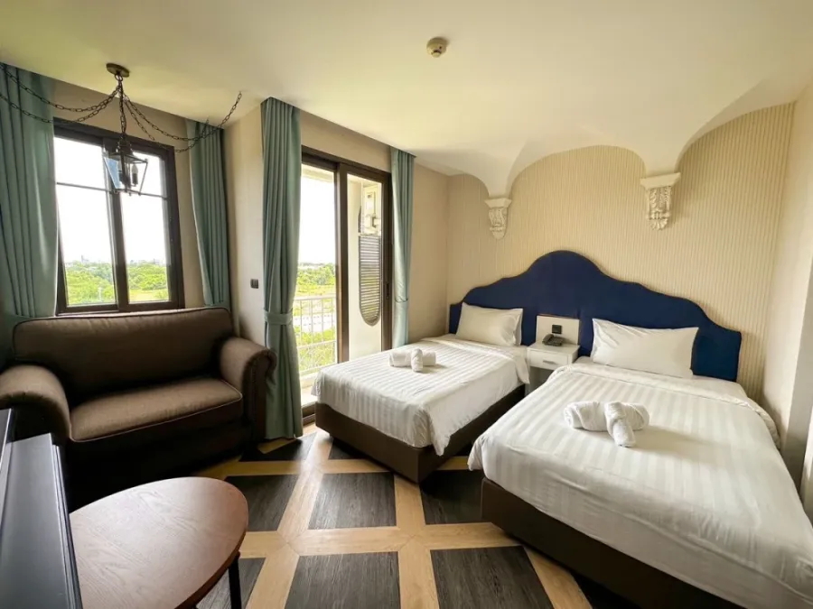 ขาย Espana Condo Resort Pattaya ชั้น 5 วิวสระ แต่งครบ จองเลย ห้ามพลาด