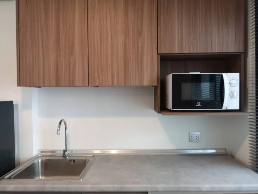 ให้เช่า Kave Condo ตึก C ชั้น 6 ครัวแยกเป็นสัดส่วน เครื่องใช้ไฟฟ้าครบชุด มาแต่ตัวเข้าอยู่ได้เลยจ้า