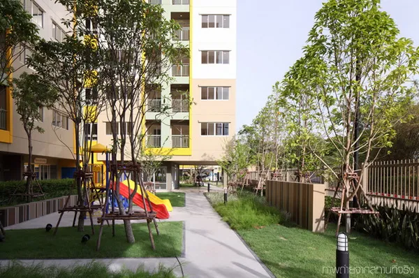 Sale Lumpini Condo Town Nida - Serithai 2 with furniture, new room, never lived For sure, the investment is worth renting.