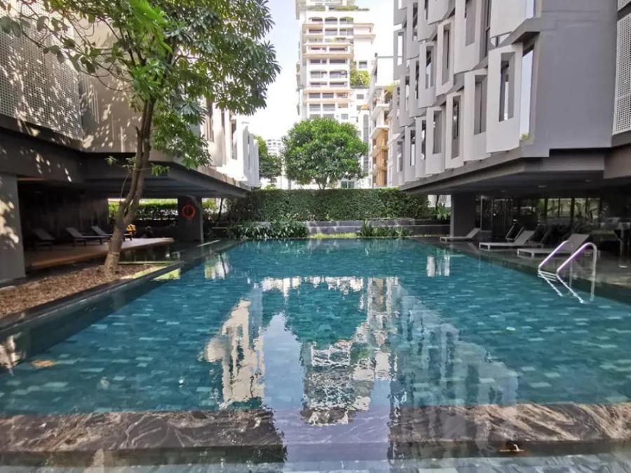 ขาย คอนโด ไซมิส จอยญ่า สุขุมวิท 31 ชั้น 5 วิวสระ พร้อมเฟอร์ รีบจองก่อนหมด!!