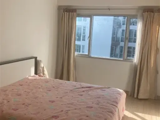 For rent, One Ratchada-Lat Phrao Spacious room Comes with furniture Just come and move in. images