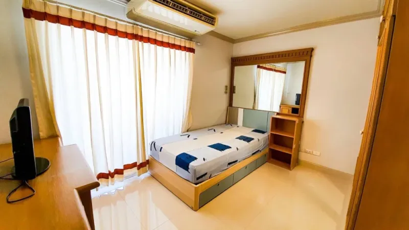 ขาย คอนโด สาริน เพลส | ห้องขนาดใหญ่ ชั้นสูง วิวเปิดโล่ง
