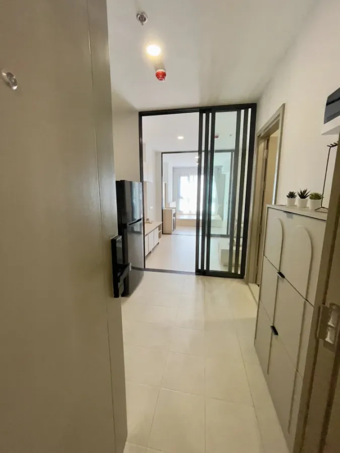 For rent: Aspire Vibha-Victory. Unobstructed view, good ventilation, beautiful room, fully furnished, ready to move in immediately.