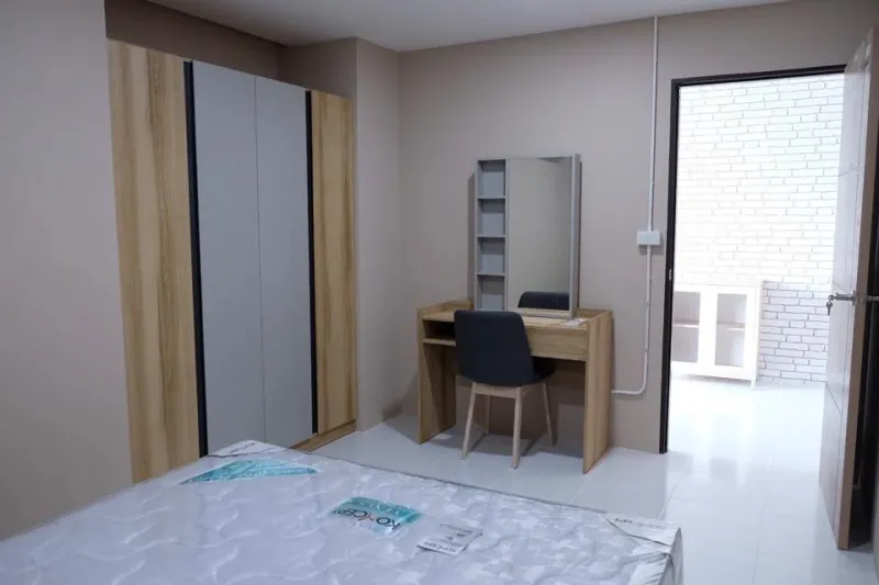 ให้เช่า Ratchada City 18 ห้องพร้อมอยู่ กว้างขวาง จองเลย ก่อนพลาด+++