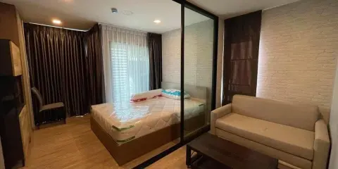 ให้เช่า เคฟ ทาวน์ สเปซ ตึก B ชั้น 4 ห้องกั้นเป็นสัดส่วน แต่งครบ พร้อมอยู่ รีบจองเลย ด่วนๆ