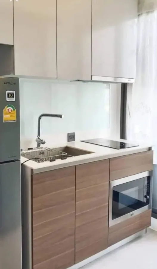 Condo for rent, URBANO Ratchawithi, 11th floor, high wing, comes with furniture and electrical appliances. Plus the price is affordable, don't delay.