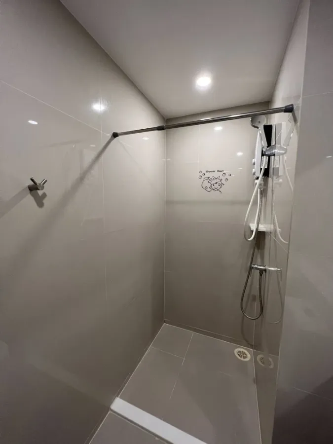 ให้เช่า Aspire Asoke - Ratchada ห้องสตูดิโอ มาพร้อมเฟอร์นิเจอร์และสิ่งอำนวยความสะดวกครบครัน จองเลย
