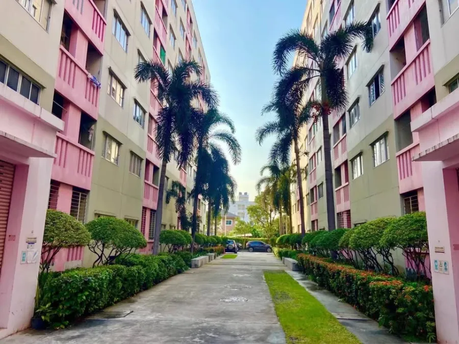 For sale: Lumpini Condo Town Rattanathibet, ready to move in, fully furnished, reserve now!
