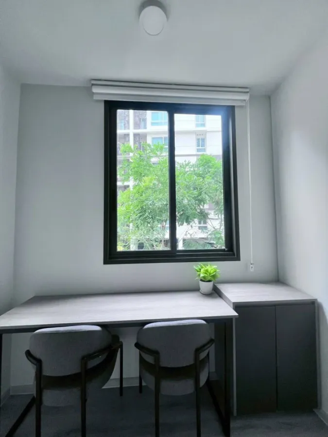 For rent: QUINTARA MHy'GEN RATCHADA - HUAI KHWANG, furnished room, ready to move in, complete here, hurry and reserve now.