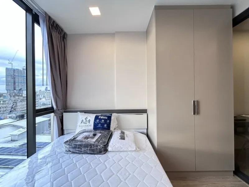 ให้เช่า The Nest Chula Samyan ห้องน่าอยู่ ชั้น 8 ทำเลดี เฟอร์นิเจอร์ครบครัน หิ้วกระเป๋าเข้าอยู่ได้เลยจ้า
