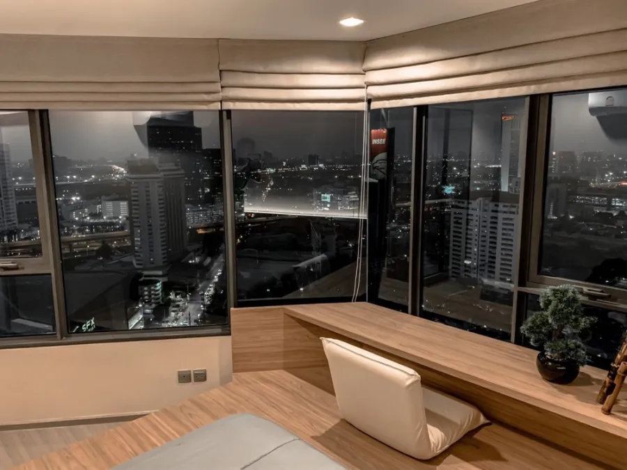 Sell / rent Life Ladprao, private corner room, very beautiful view, plus a very pleasant room Book, you won't regret it. Guarantee that