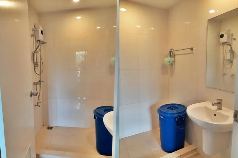 Condo for sale, Icon Petchkasem 39, 3rd floor, 2 bedrooms, 2 bathrooms, north room, not hot, 2 balconies, hurry up
