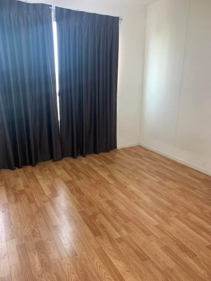 Condo for rent, Lumpini Ville Onnut - Ladkrabang 2, Building D, 4th floor, corner room, private, friendly price, book now.