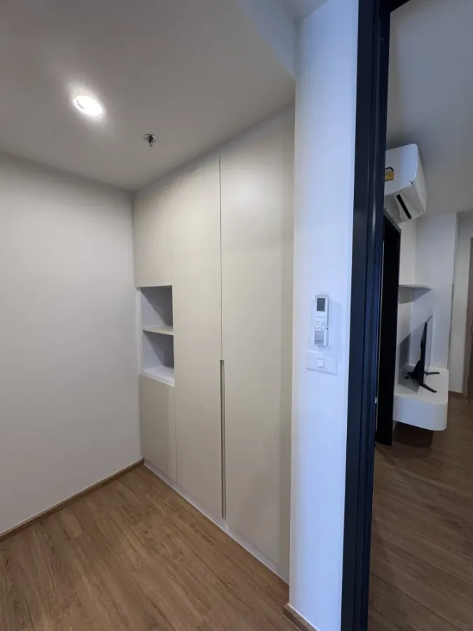 For rent: The Line Vibe, 21st floor, city view, airy, beautiful room, ready to move in, fully furnished, hurry and reserve before you miss out.