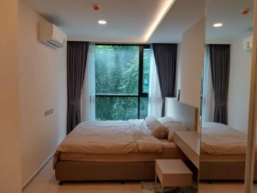 For sale, for rent, Vtara Sukhumvit 36, nice room, comes with bathtub, complete furniture, electrical appliances, reserve now.
