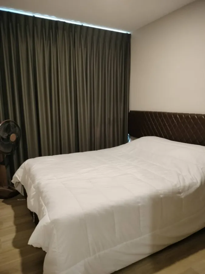 ให้เช่า The Indeed Condo Amata ห้องชั้น 2 บิวท์อินเฟอร์นิเจอร์อย่างดี หิ้วกระเป๋าเข้าอยู่ได้เลยจ้า