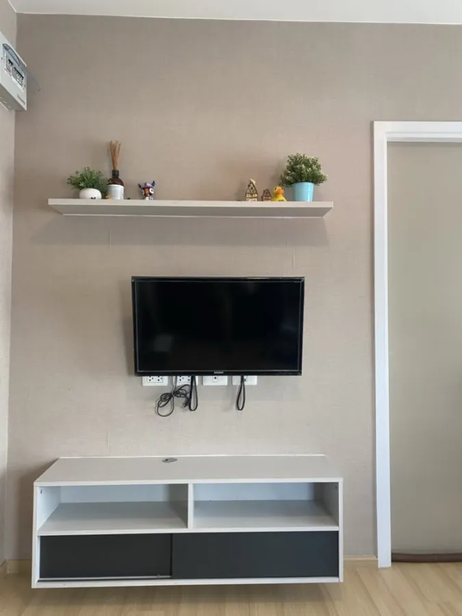 Urgent sale, Condo Lesto Sukhumvit 113, 6th floor, Building A, beautiful room, fully furnished, good price, hurry to book now