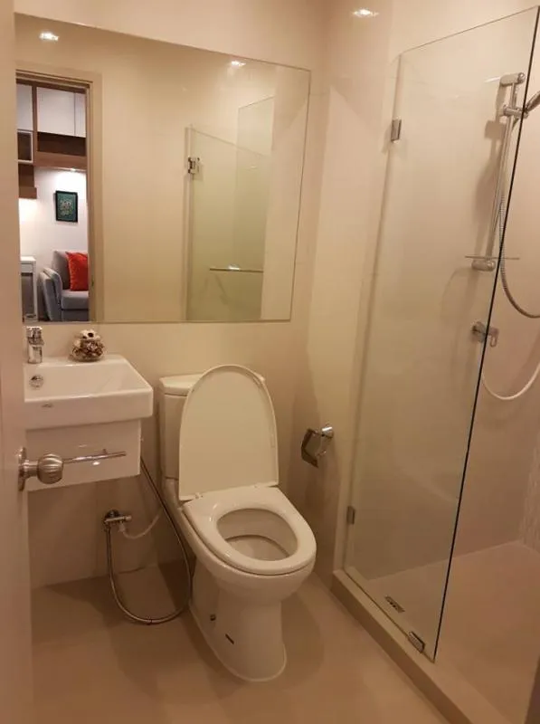 ให้เช่า Life Sukhumvit 48 1 ห้องนอน 1ห้องน้ำ เฟอร์ครบ มีเครื่องซักผ้า ความสะดวกครบครัน