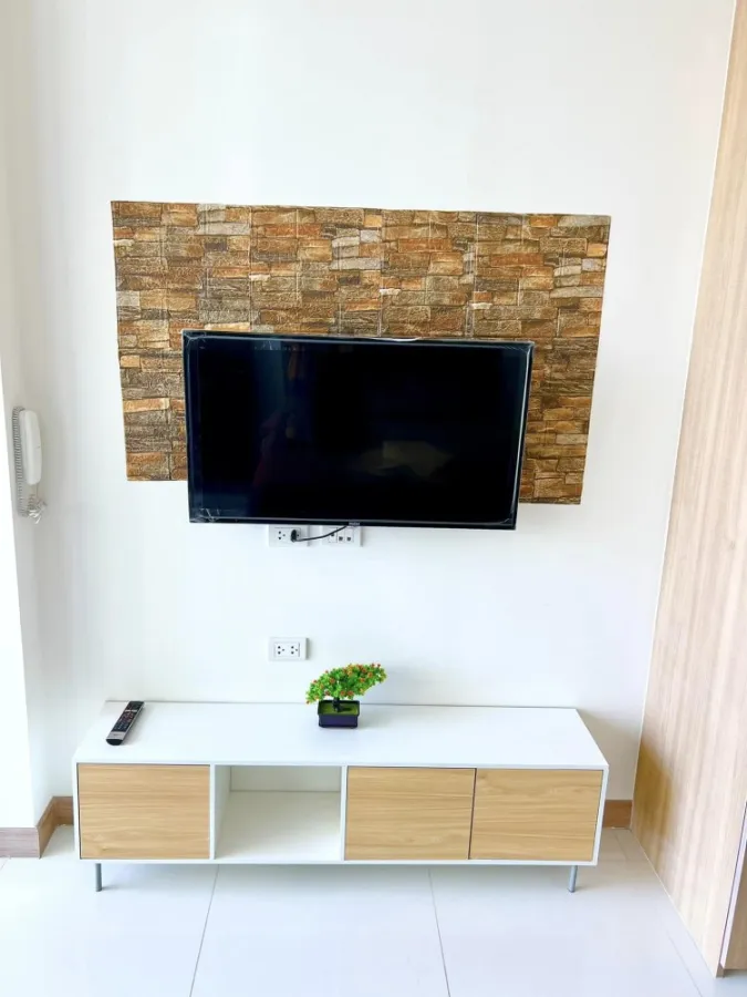 For rent: The Riviera Wongamat Beach (North Pattaya), room ready to move in. Fully furnished, don't miss it.
