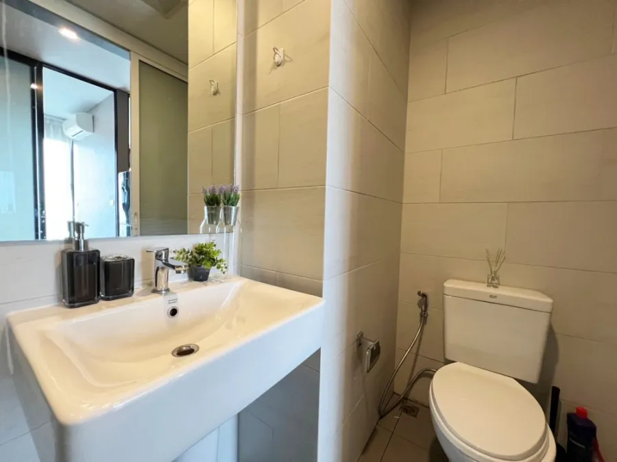 Notting Hill Condo for rent, Laem Chabang-Sriracha, beautiful decorated room, well built in Convenient, complete in one place, hurry up