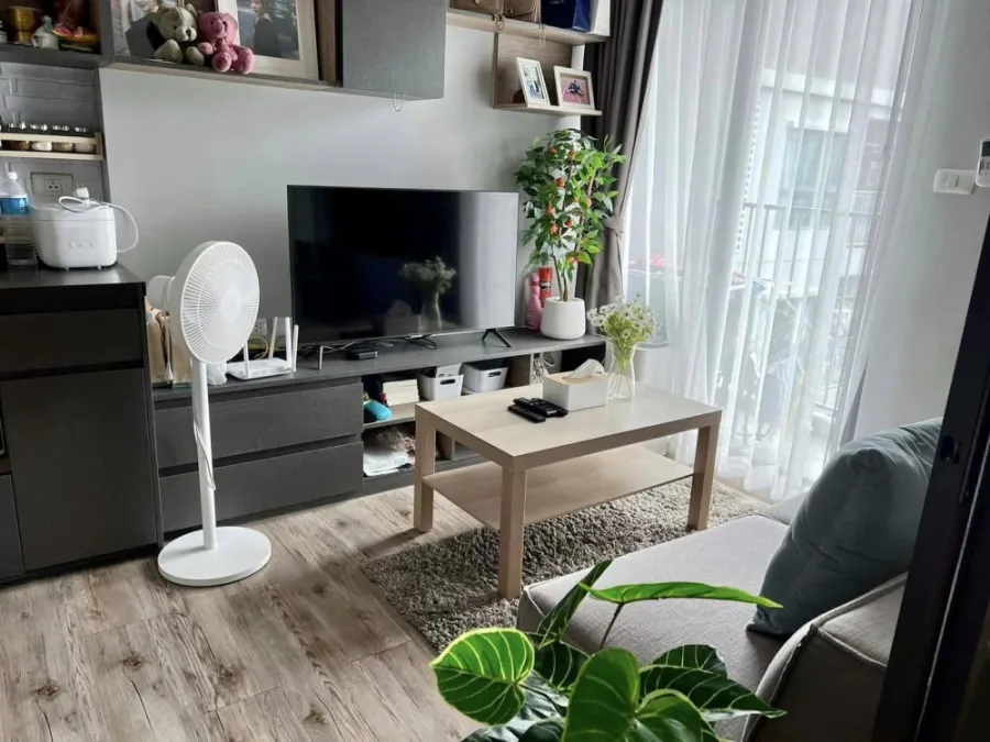 For rent, Espen Condo Lasalle, 8th floor, fully furnished room, comes at a low price that you should not miss.