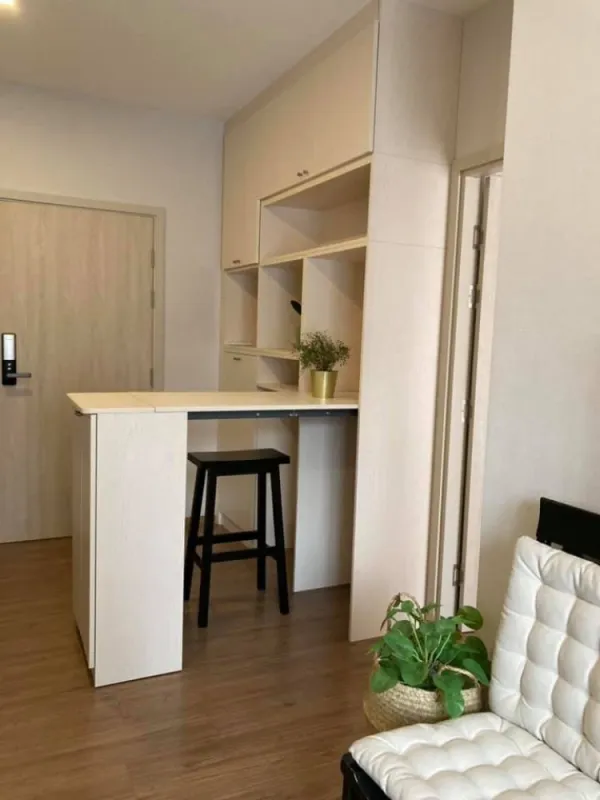 For rent เมทริส พระราม 9-รามคำแหง ห้องแต่งน่าอยู่ เฟอร์นิเจอร์ built in เครื่องใช้ไฟฟ้าครบ จองเลยจ้า